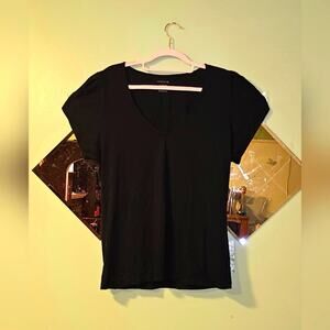 🩷 Perfect Black L Top with Shoulder Pads